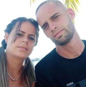 Meet your Posher, Yariel